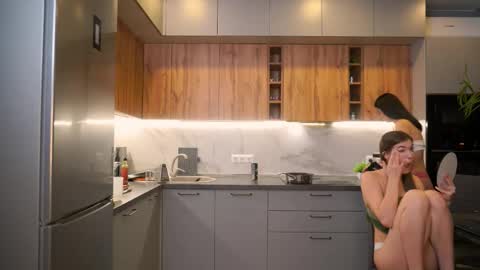 catolinanight online show from October 28, 6:17 am