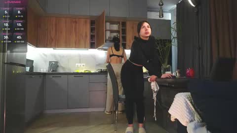 catolinanight online show from November 15, 6:00 am