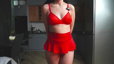 catolinanight online show from December 3, 9:40 am