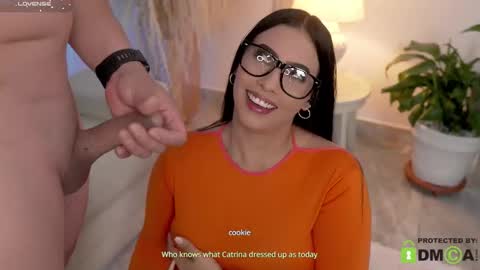 Snapshot of catrina26_ chatting on October 26, 8:04 pm IG soycatrinaoficial online show from October 26, 8:04 pm