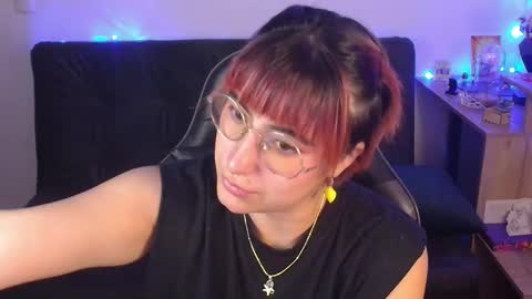 im MIA  -Independent Model  MY OF is catsito3 online show from March 6, 1:35 am