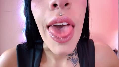 Cattleya online show from November 23, 7:46 pm