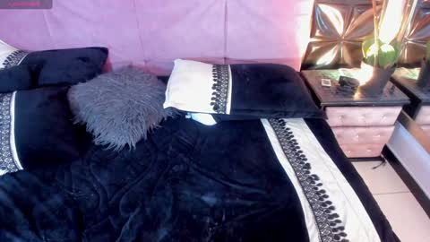 Cattleya  online show from December 28, 5:57 pm
