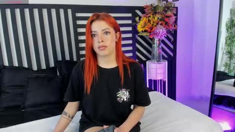 Snapshot of cattleya_veloza chatting on September 10, 8:42 pm Cattleya online show from September 10, 8:42 pm