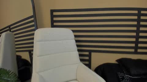 Caty  online show from March 7, 10:40 pm