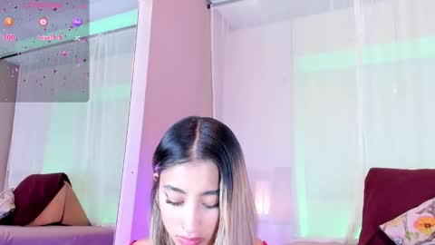 cayetanamiles online show from November 8, 4:12 am