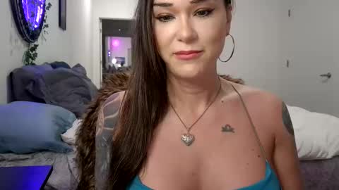 Cayla online show from February 10, 3:43 am