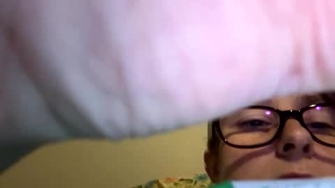 cbrooks667 online show from November 11, 10:43 pm