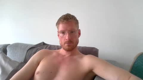 Snapshot of ccloser87 chatting on December 8, 1:14 pm ccloser87 online show from December 8, 1:14 pm