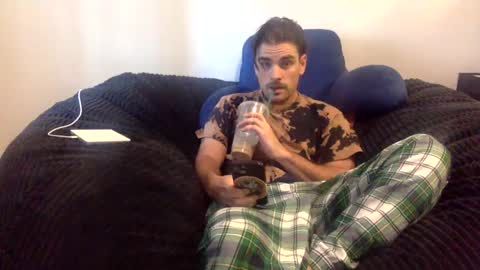 Rivs online show from February 20, 6:46 pm