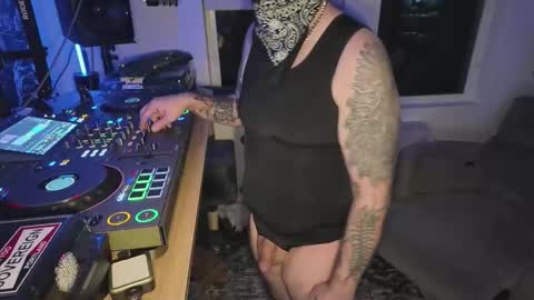 ccook1200 online show from March 19, 5:33 am