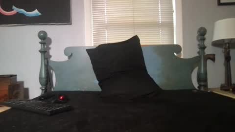 cdamandawilm online show from July 18, 3:49 pm