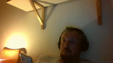 Snapshot of cebcool chatting on April 3, 9:13 pm Sb online show from April 3, 9:13 pm