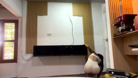 CEDRELARYAN online show from November 10, 8:41 pm