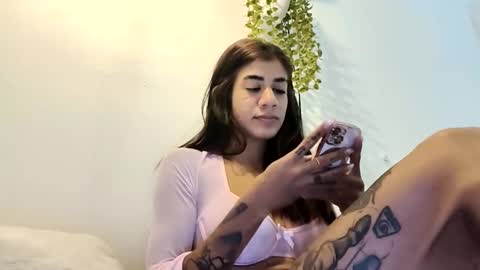 CEDRELARYAN online show from December 22, 10:07 pm