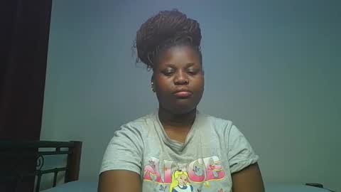 ceepretty25 online show from April 12, 12:26 am