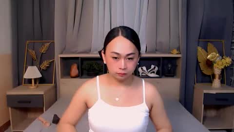 UR GOD CELEBES online show from October 7, 10:40 pm
