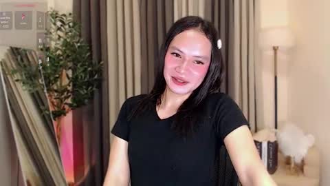 Snapshot of celes_tell11 chatting on April 2, 2:58 pm Celestell online show from April 2, 2:58 pm