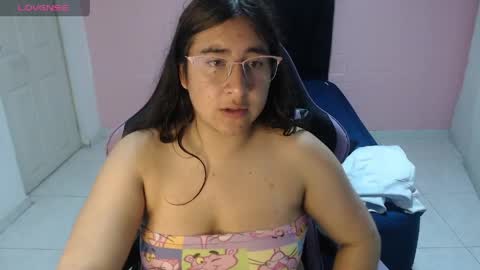 celeste817631 online show from May 15, 4:58 pm