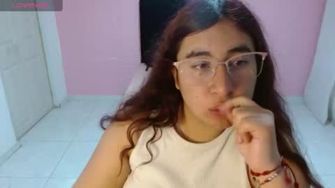 Snapshot of celeste817631 chatting on July 6, 1:30 pm celeste817631 online show from July 6, 1:30 pm