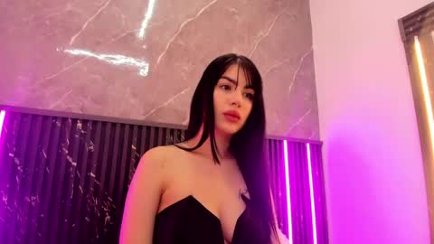 Snapshot of celeste__diamond chatting on May 21, 3:19 pm Celeste online show from May 21, 3:19 pm