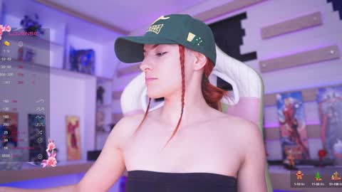 Snapshot of celeste_blazze chatting on December 22, 8:47 pm Celeste online show from December 22, 8:47 pm