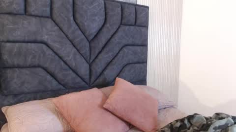 Snapshot of celeste_bs chatting on October 22, 3:51 am Celeste online show from October 22, 3:51 am