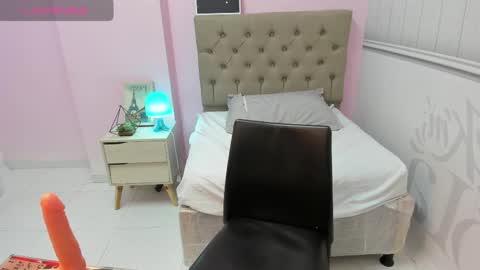 Celeste online show from December 19, 9:17 pm