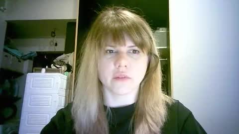 Snapshot of celeste_naughty_ chatting on February 18, 9:38 am celeste_naughty_ online show from February 18, 9:38 am