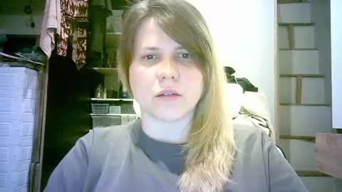 Snapshot of celeste_naughty_ chatting on April 23, 10:36 am celeste_naughty_ online show from April 23, 10:36 am