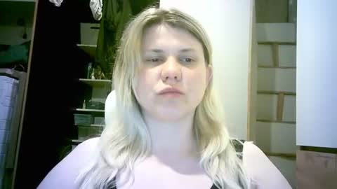 Snapshot of celeste_naughty_ chatting on June 22, 10:45 am celeste_naughty_ online show from June 22, 10:45 am
