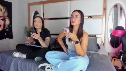 celeste_starsss online show from January 17, 9:17 pm