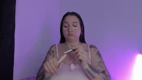 Snapshot of celeste_y_pipe chatting on February 4, 3:12 am Celeste Y Pipe online show from February 4, 3:12 am