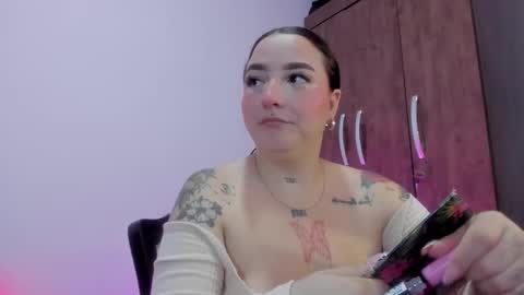 Snapshot of celeste_y_pipe chatting on February 28, 3:40 am Celeste Y Pipe online show from February 28, 3:40 am