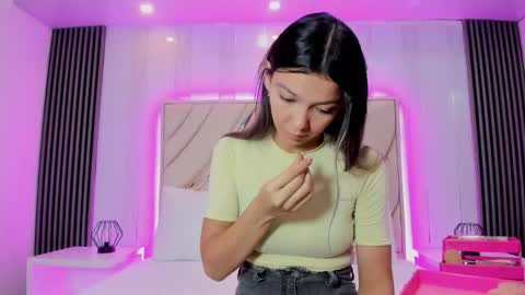 celestebellmont online show from November 25, 12:05 pm