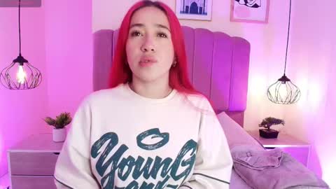 Snapshot of celestee15_ chatting on November 19, 11:21 am Celeste online show from November 19, 11:21 am