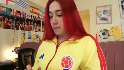 Snapshot of celestee15_ chatting on June 17, 11:23 am Celeste online show from June 17, 11:23 am