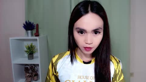 celestegoddessxxx online show from March 25, 12:22 pm