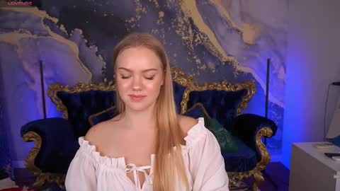 celestenoirr online show from October 23, 7:07 am