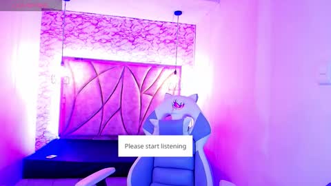        online show from October 4, 12:03 pm