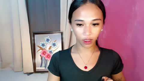 Snapshot of celestial_joannah chatting on December 15, 7:07 pm merry joannah online show from December 15, 7:07 pm