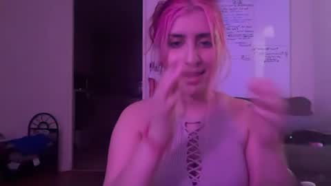 celestialillusions777 online show from April 29, 9:24 am