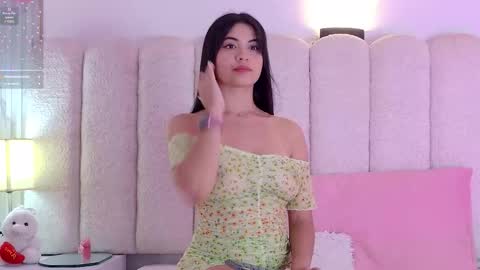 Snapshot of celestte_vanegas chatting on March 30, 5:58 pm celestte_vanegas online show from March 30, 5:58 pm