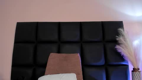 Snapshot of celesttequeen chatting on February 28, 12:17 pm Celeste Quenn online show from February 28, 12:17 pm