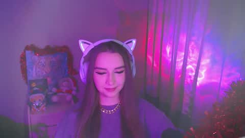 Snapshot of celia_sensual_ chatting on February 17, 2:13 pm celia_sensual_ online show from February 17, 2:13 pm