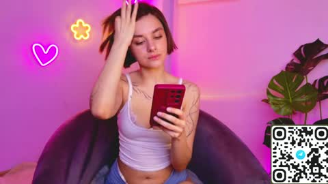  Celine  online show from April 10, 3:45 am