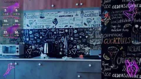 Snapshot of celine_faer1 chatting on February 14, 4:31 am Celine online show from February 14, 4:31 am