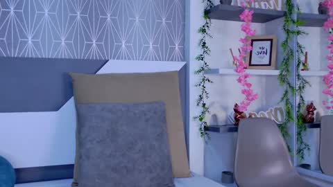 Snapshot of celine_lee chatting on November 9, 3:32 pm Celine online show from November 9, 3:32 pm