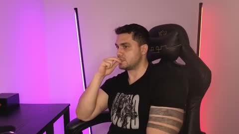 Octav online show from January 10, 1:13 pm