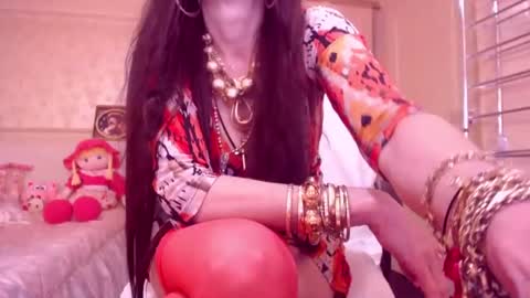 Cerise online show from January 17, 3:55 am